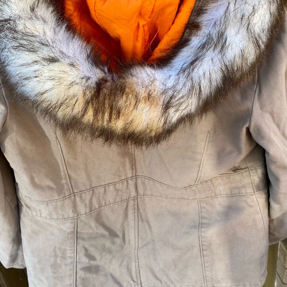 Military inspired ESPRIT winter coat - Picture 13 of 15